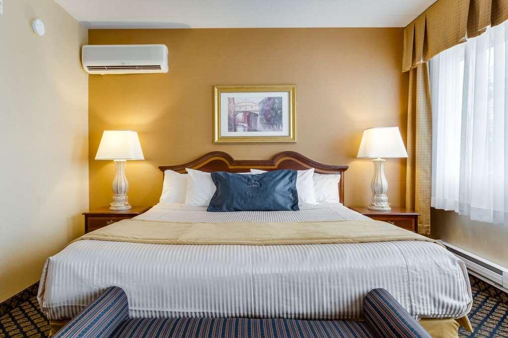 Monte Carlo Inn Vaughan Suites Zewnętrze zdjęcie