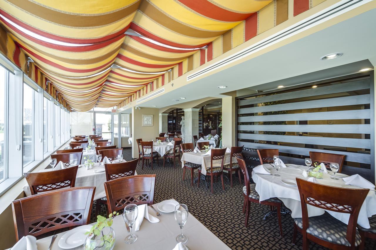 Monte Carlo Inn Vaughan Suites Zewnętrze zdjęcie