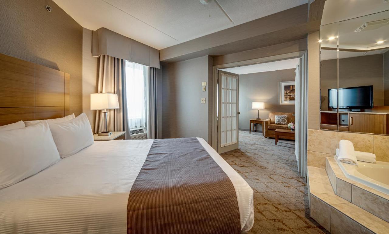 Monte Carlo Inn Vaughan Suites Zewnętrze zdjęcie
