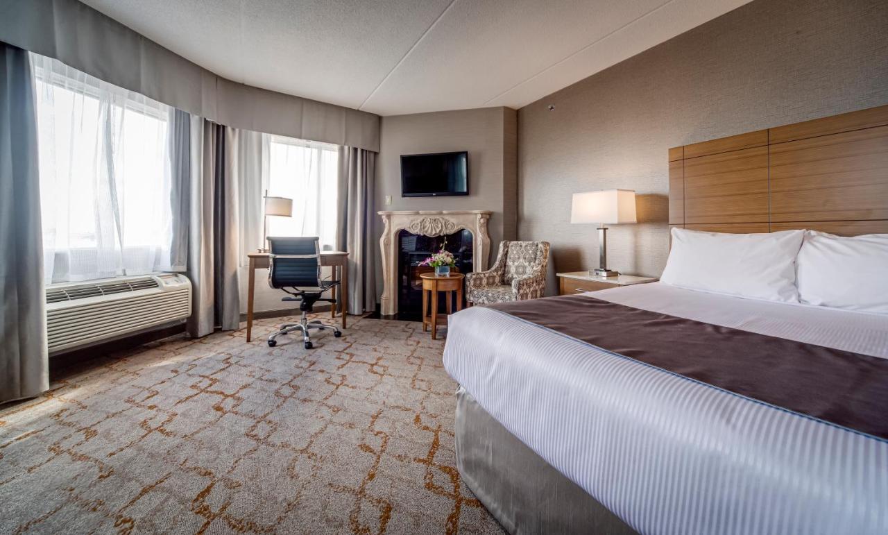 Monte Carlo Inn Vaughan Suites Zewnętrze zdjęcie