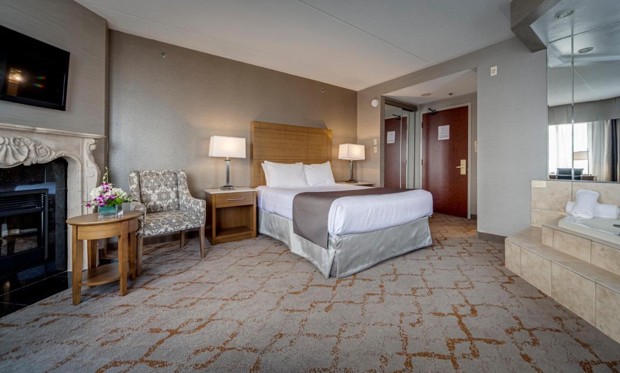 Monte Carlo Inn Vaughan Suites Zewnętrze zdjęcie